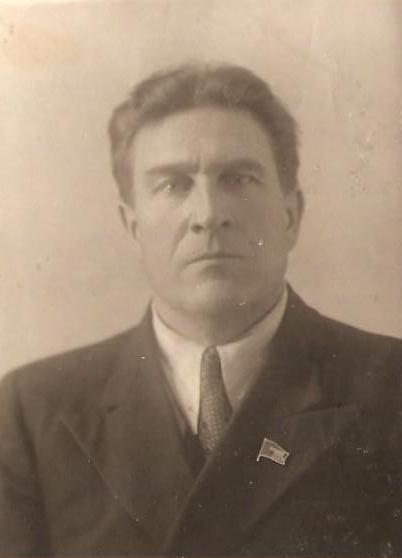 Первый директор Кузнецов Иван Степанович (1900-1976)