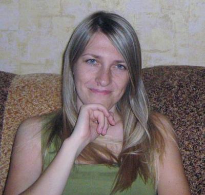 Хохлова Татьяна, выпускница 2004 года, бухгалтер ЗАО "Русская бакалея" г. Саратов